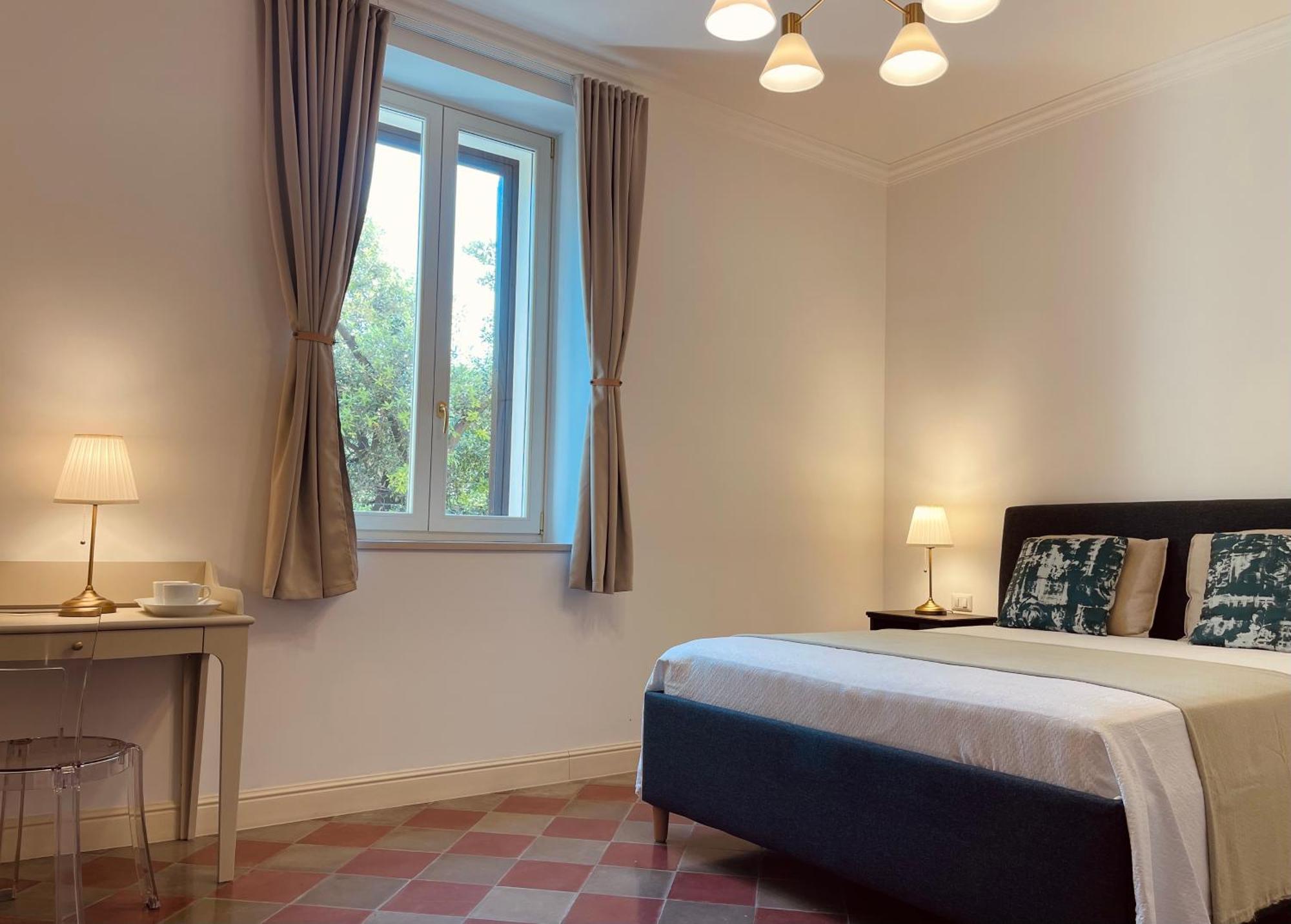 Hotel Palazzo Pitagora Tarent Zewnętrze zdjęcie