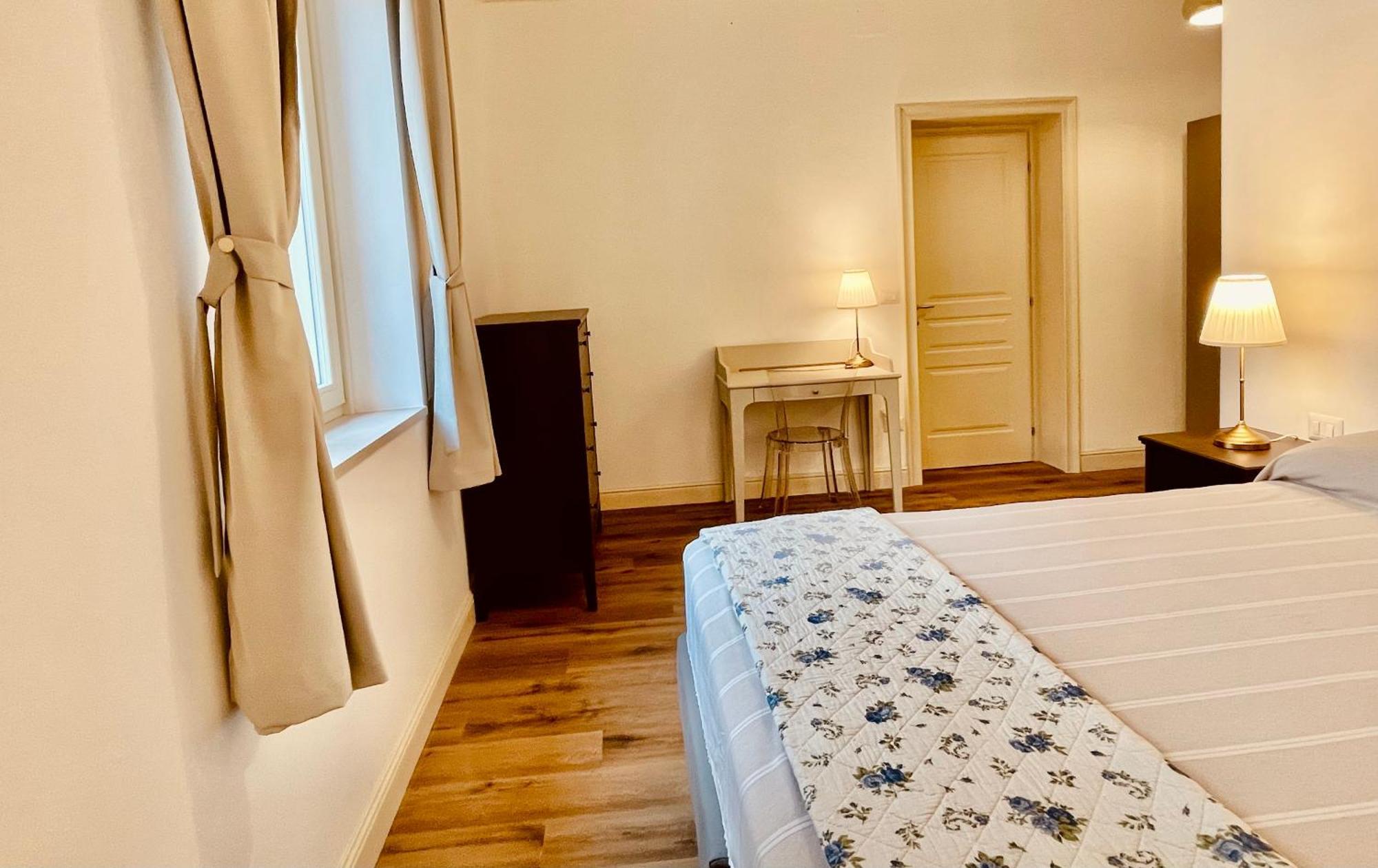 Hotel Palazzo Pitagora Tarent Zewnętrze zdjęcie